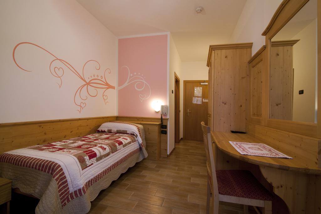 Hotel Sport Coredo Esterno foto